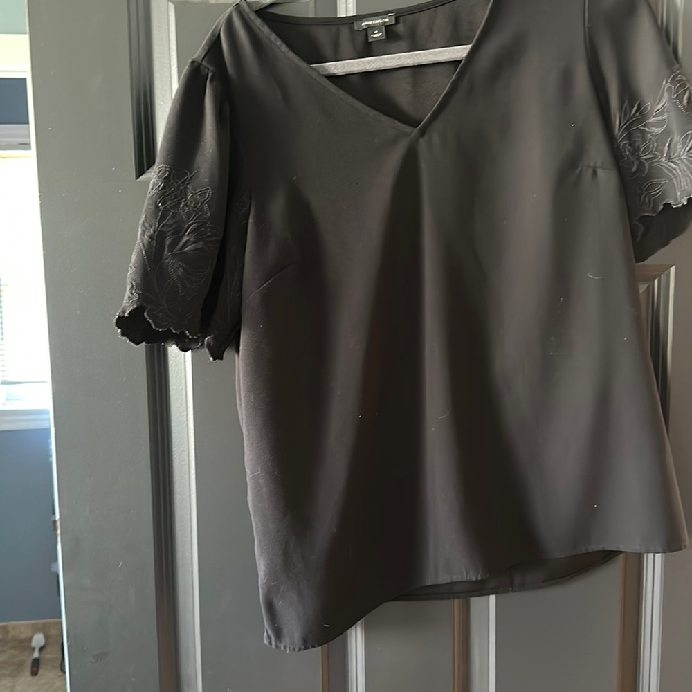 Ann Taylor short sleeve blouse